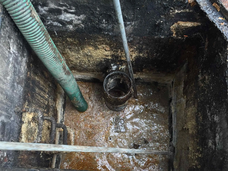 西湖隔油池清理